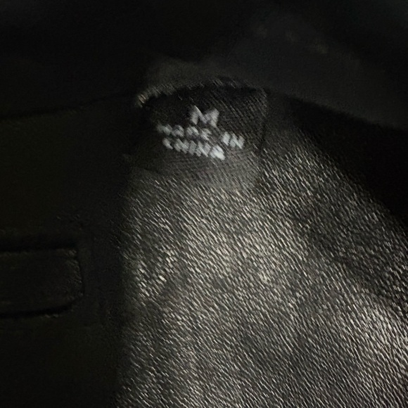 Roundtree & Yorke Black Leather Trench Coat - Picture 3 of 10